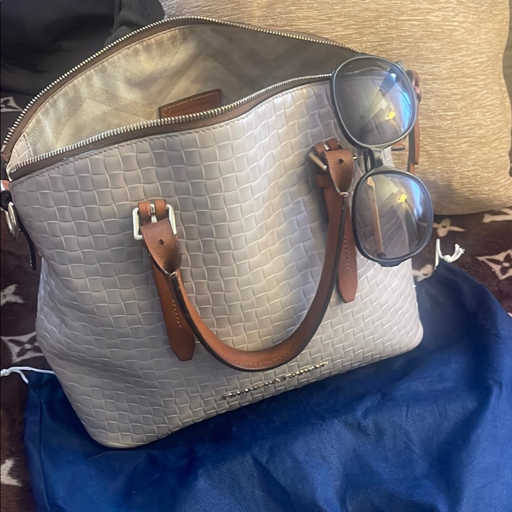 Dooney&Bourke GrayWoven Tote w/Brown Handles light used good/condition authentic